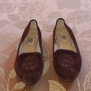 Size 6.5 UGG ALLOWAY BROWN SUEDE LOAFERS